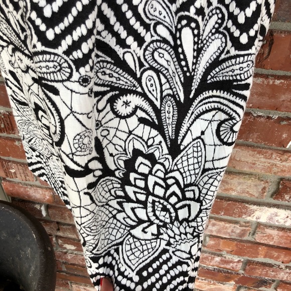 The impeccable pig black and white dress size M - Picture 6 of 7